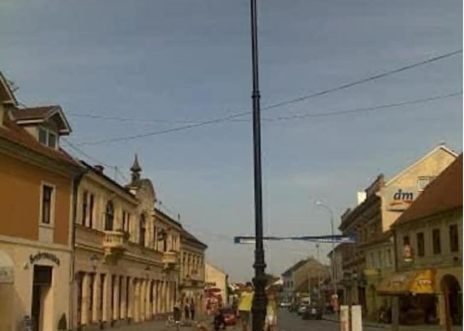 Natječaj “Gori lampa nasrid Vinkovaca, baca svitlost sve do Lapovaca”