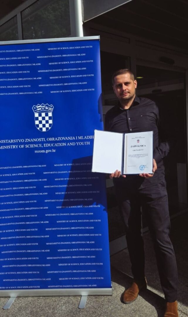 558073694_761805293343350_5828879974424636266_n