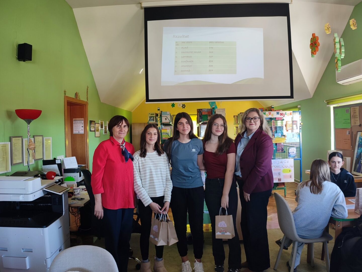 572764082_782874187903127_7956227961289938446_n