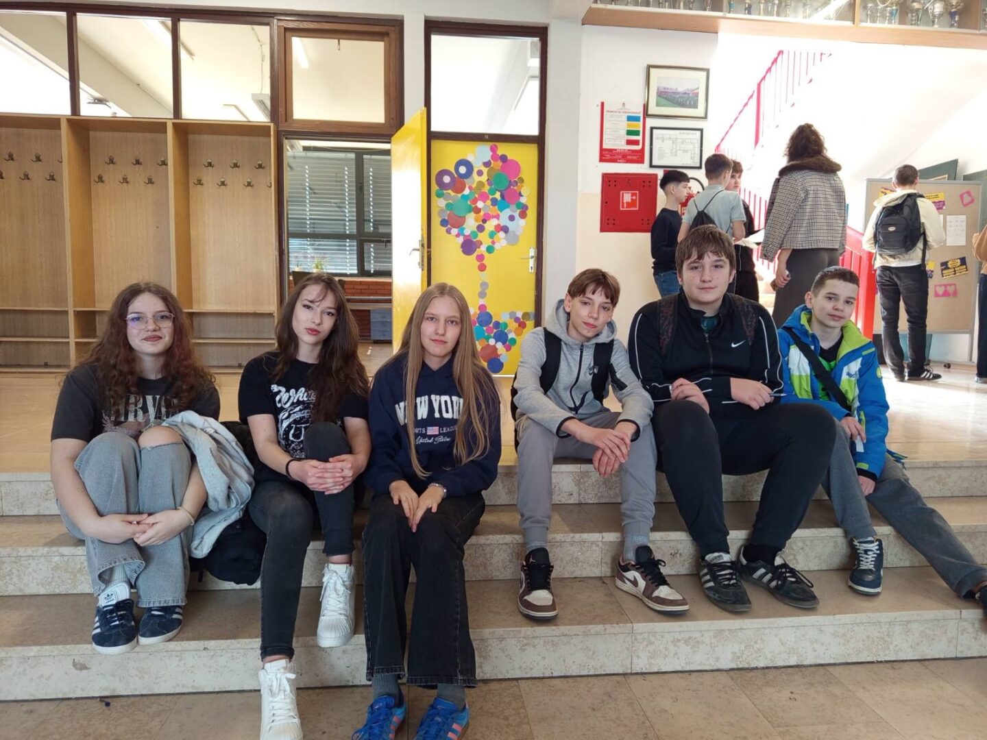 647735119_877997435057468_232503929998653583_n